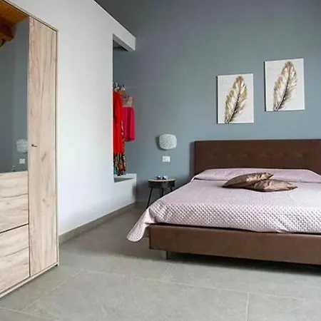 Casa Vacanze Parisi *